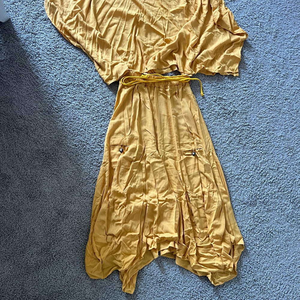Yellow skirt and top set with Belt